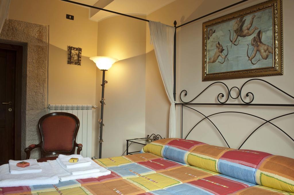 Casa Vacanze "Pietra Viva" Castelnuovo Parano Exterior photo